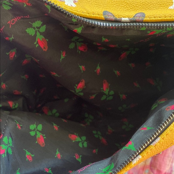 Betsey Johnson Dog Boston Terrier LARGE Wristlet/Purse - Picture 12 of 17